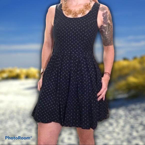 Jack Wills Dresses & Skirts - Jack Wills anchor patterned dress